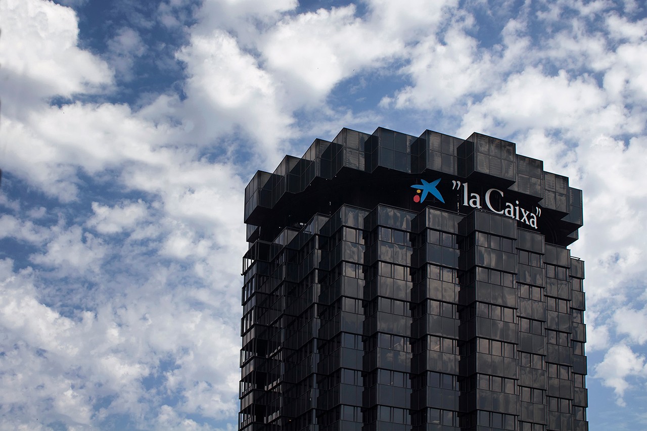 CaixaBank, certificada por AENOR en Finanzas Sostenibles en gestión de activos