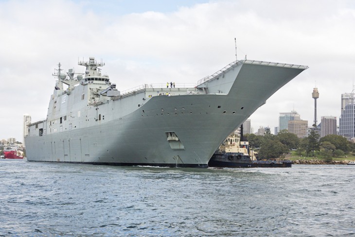 Los buques Canberra y Adelaide se ponen a prueba