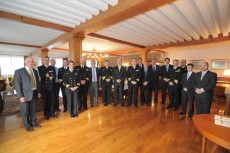 Una delegación de la Marina australiana visita el Astillero de Fene-Ferrol